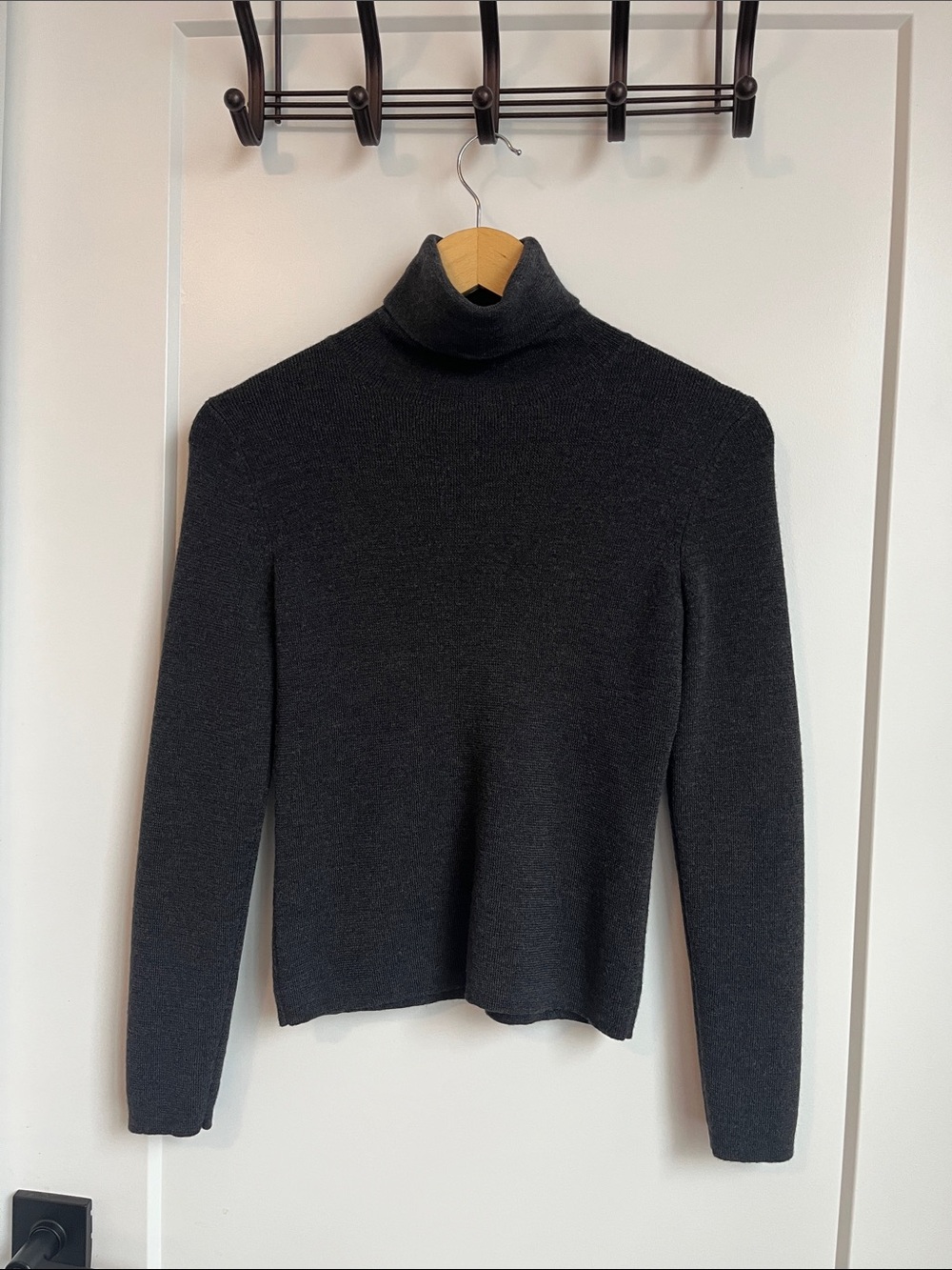 Y2K Banana Republic Extra Fine Italian Merino Wool Women’s Size S